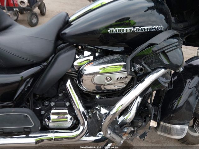 2019 HARLEY-DAVIDSON FLHTK 1HD1KEF15KB632199 Photo 7