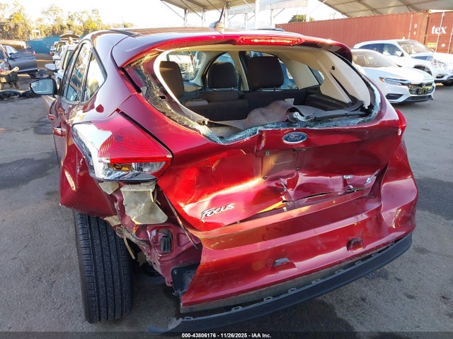 1FADP3M25HL245869 Ford FOCUS SEL