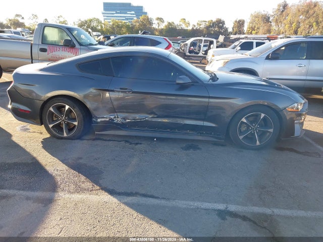 Ford Mustang Ecoboost 2018 1FA6P8TH1J5176393 Image 13