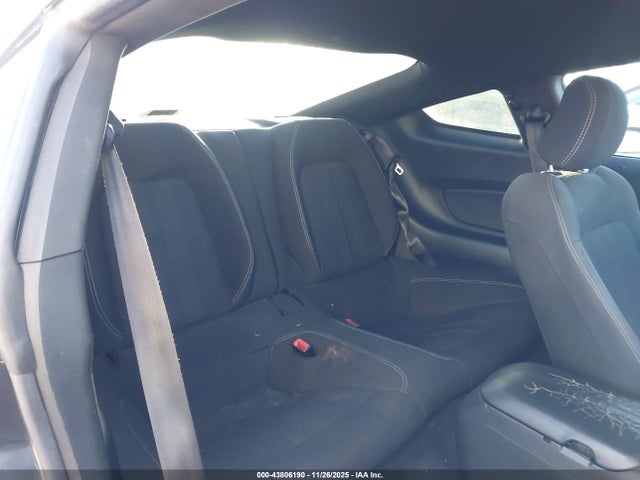 Ford Mustang Ecoboost 2018 1FA6P8TH1J5176393 Image 8