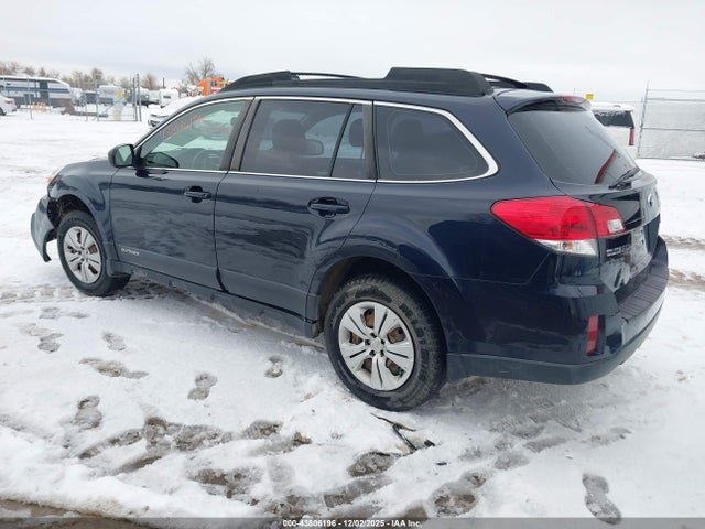 43806196 :رقم المزاد ، 4S4BRBAC1D1259434 vin ، 2013 Subaru Outback 2.5i مزاد بيع