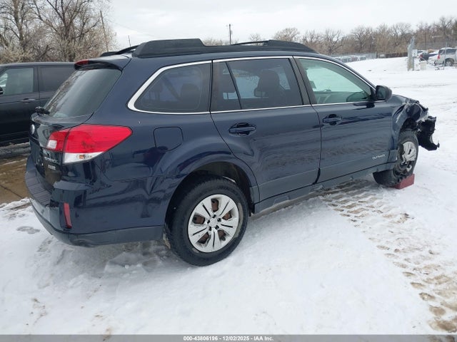43806196 :رقم المزاد ، 4S4BRBAC1D1259434 vin ، 2013 Subaru Outback 2.5i مزاد بيع