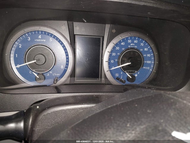 5TDYZ3DC6KS996161 Toyota Sienna Xle 7 Passenger