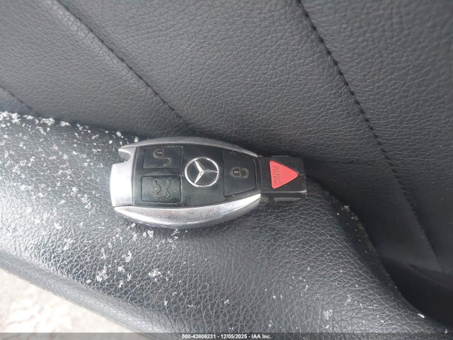 2016 Mercedes-benz C 300 Sport 4matic მანქანა იყიდება აუქციონზე, vin: 55SWF4KBXGU111714, აუქციონის ნომერი: 43806231