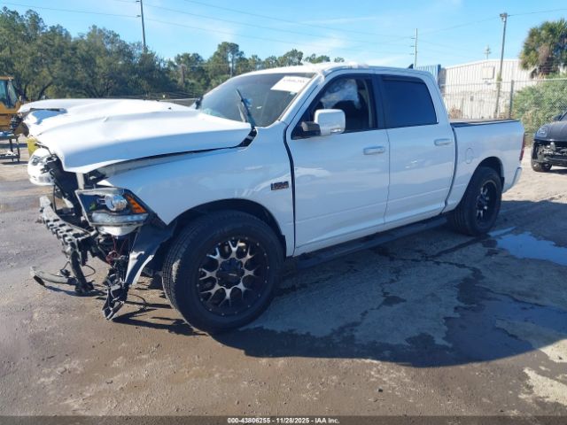 2017 RAM 1500 1C6RR6MT1HS614874 Photo 1