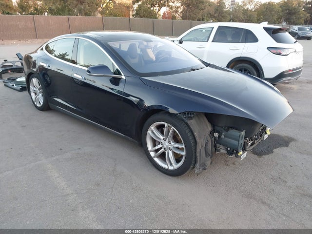 2013 TESLA MODEL S 5YJSA1CN1DFP11300 Photo 0
