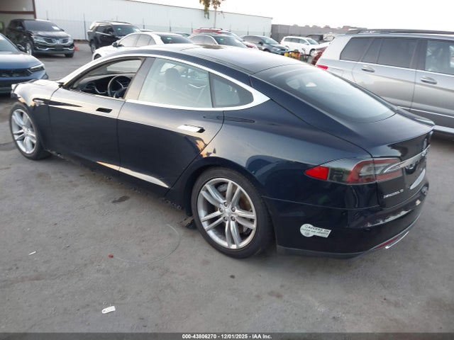 2013 TESLA MODEL S 5YJSA1CN1DFP11300 Photo 2