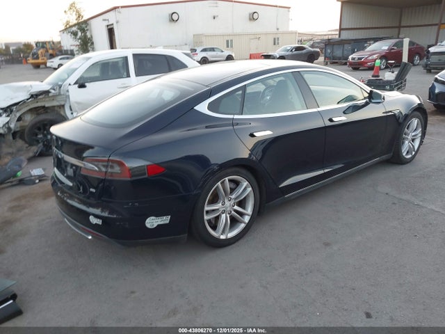 2013 TESLA MODEL S 5YJSA1CN1DFP11300 Photo 3