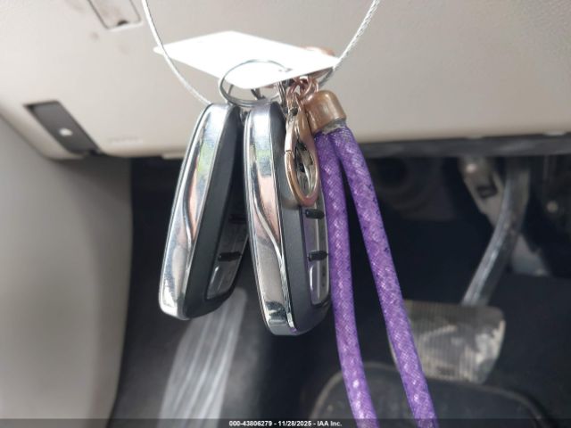 2021 CHRYSLER PACIFICA 2C4RC1BG0MR515249 Photo 10