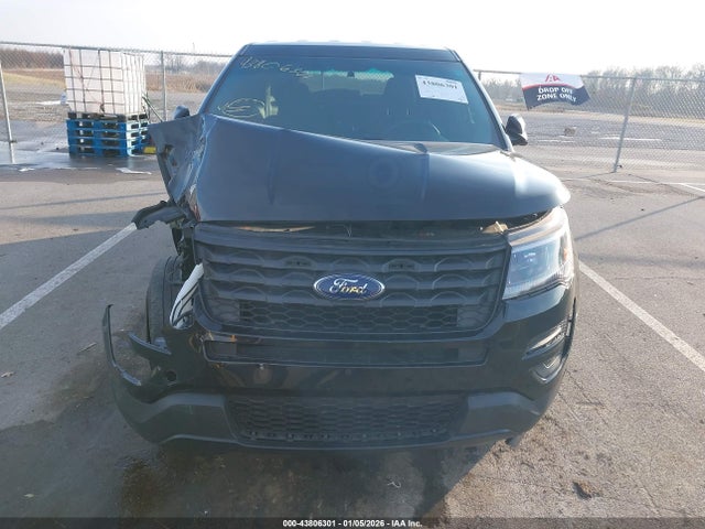 1FM5K8AR2HGB64845 Ford Utility Police Interceptor