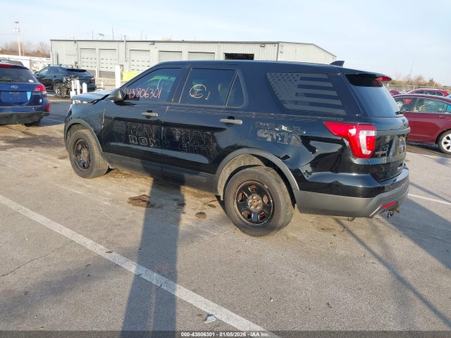 1FM5K8AR2HGB64845 Ford Utility Police Interceptor