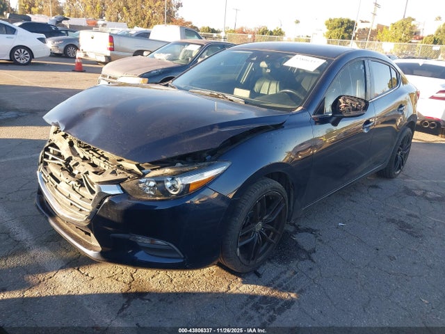 3MZBN1V78HM129521 Mazda Mazda3 Touring