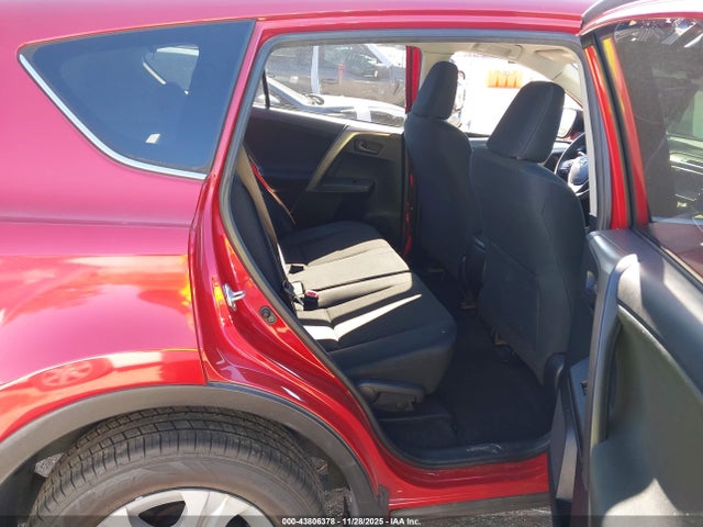 2015 Toyota Rav4 Le მანქანა იყიდება აუქციონზე, vin: JTMZFREV0FD062613, აუქციონის ნომერი: 43806378