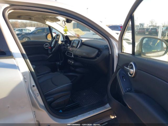 2016 FIAT 500X ZFBCFYCT1GP345039 Photo 4