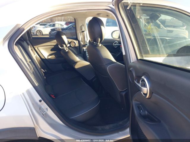 2016 FIAT 500X ZFBCFYCT1GP345039 Photo 7