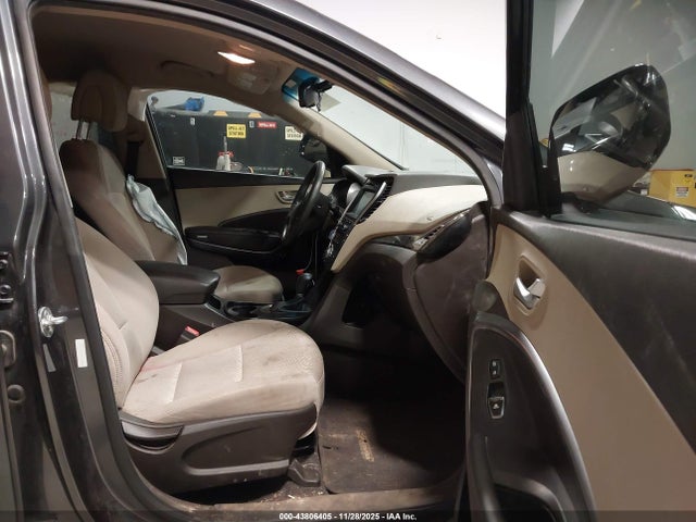 43806405 :رقم المزاد ، 5XYZU3LB6HG464801 vin ، 2017 Hyundai Santa Fe Sport 2.4l مزاد بيع
