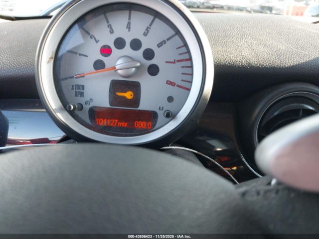 2008 MINI COOPER WMWMF33508TT62328 Photo 6