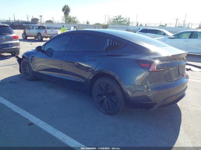 2024 TESLA MODEL 3 5YJ3E1EA8RF738794 Photo 2