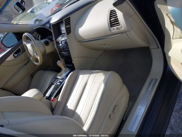 2017 INFINITI QX70 JN8CS1MW7HM411092 Photo 4