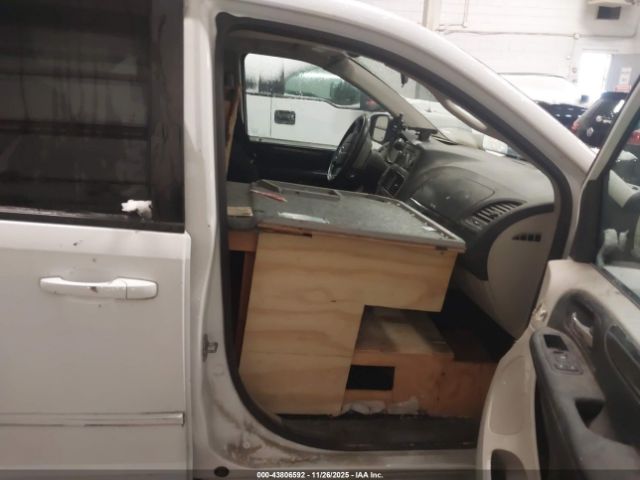 2017 DODGE GRAND CARAVAN 2C4RDGBG5HR843496 Photo 4