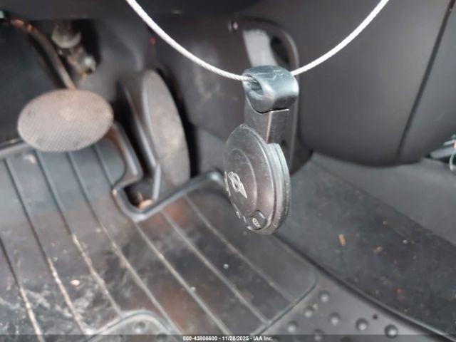 2007 MINI COOPER WMWMF33527TT50230 Photo 10