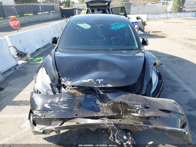 Tesla Model 3 Rear-wheel Drive 2022 5YJ3E1EA4NF186754 Image 12