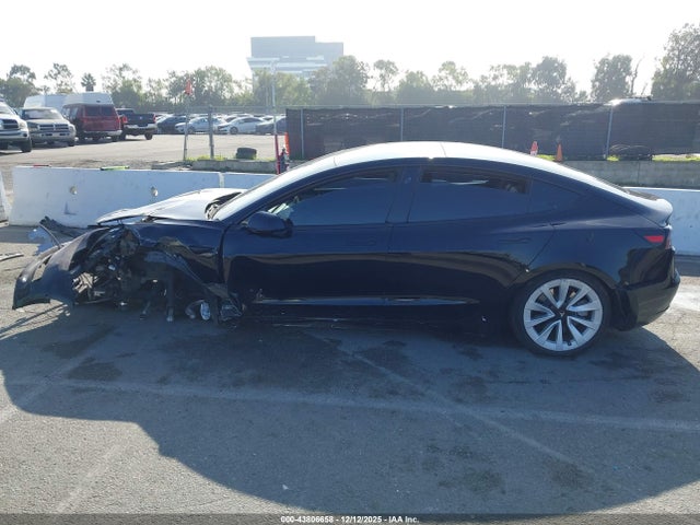 Tesla Model 3 Rear-wheel Drive 2022 5YJ3E1EA4NF186754 Image 14