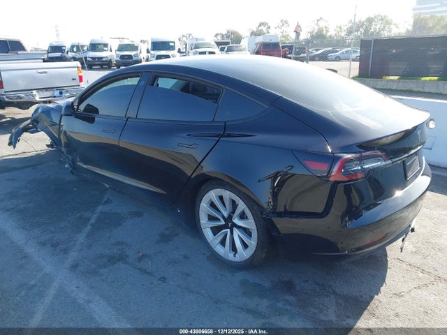 Tesla Model 3 Rear-wheel Drive 2022 5YJ3E1EA4NF186754 Image 3