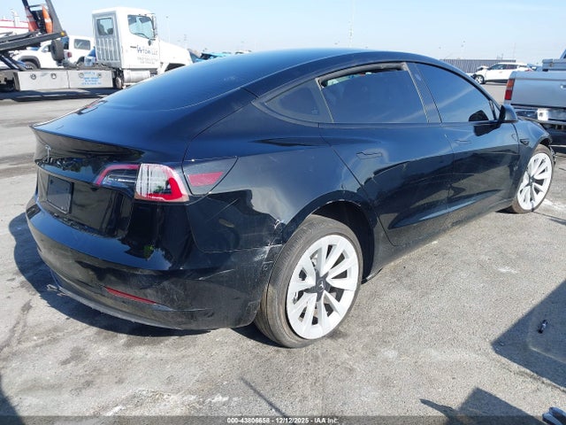 Tesla Model 3 Rear-wheel Drive 2022 5YJ3E1EA4NF186754 Image 4