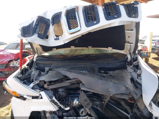 1C4PJLAB9GW347458 Jeep Cherokee Sport