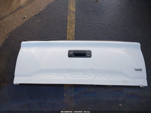 3TMCZ5AN4KM228044 Toyota Tacoma Trd Off Road