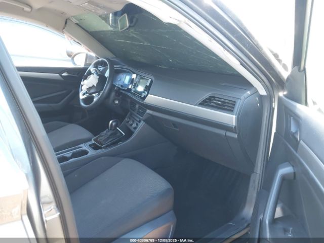 2020 VOLKSWAGEN JETTA 3VWCB7BU4LM043173 Photo 4