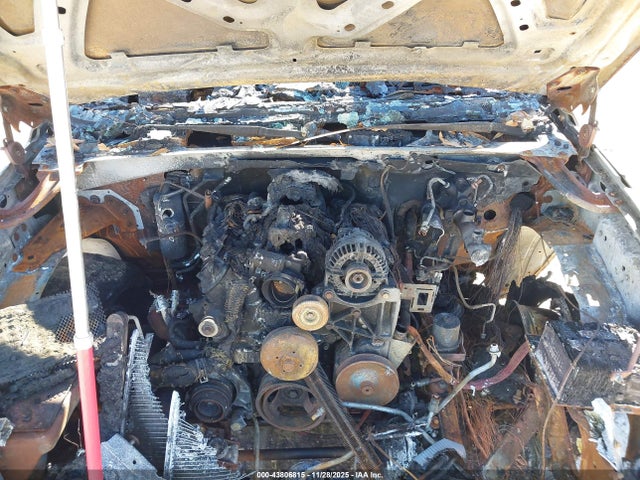 2005 CADILLAC ESCALADE ESV 3GYFK66N85G226388 Photo 9