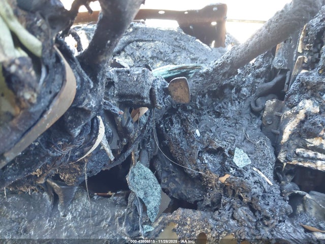 2005 CADILLAC ESCALADE ESV 3GYFK66N85G226388 Photo 10