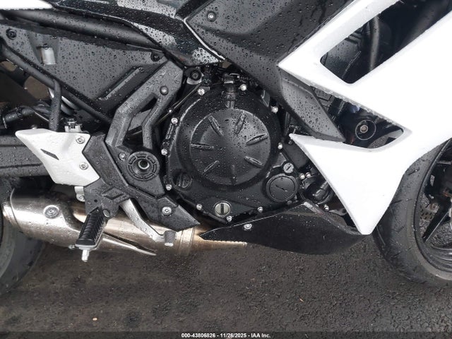 2020 KAWASAKI EX650 ML5EXEN18LDA19602 Photo 7