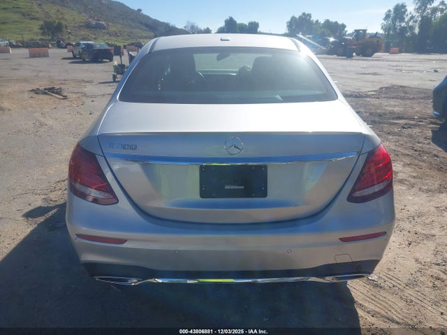 Mercedes-Benz E 300 2019 WDDZF4JB3KA656757 Image 16