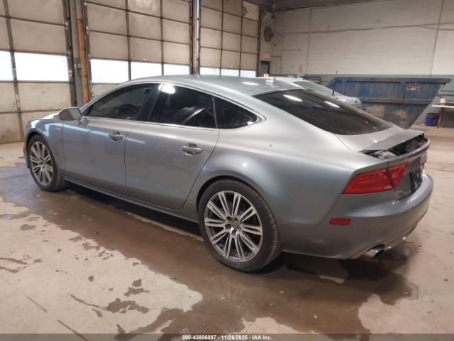 2013 AUDI A7 WAUYGAFC8DN057817 Photo 2