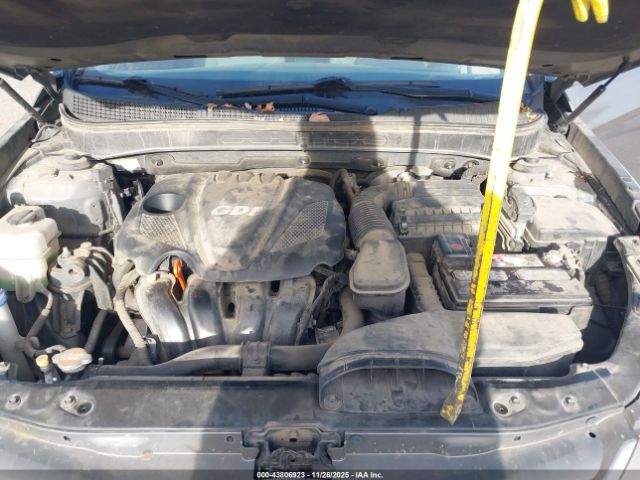 2011 HYUNDAI SONATA 5NPEB4AC5BH281833 Photo 9