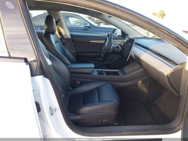 2022 TESLA MODEL 3 5YJ3E1EAXNF256970 Photo 4