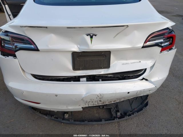 2022 TESLA MODEL 3 5YJ3E1EAXNF256970 Photo 5