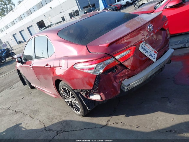 Toyota CAMRY L 2018 4T1B11HK9JU554337 Image 16