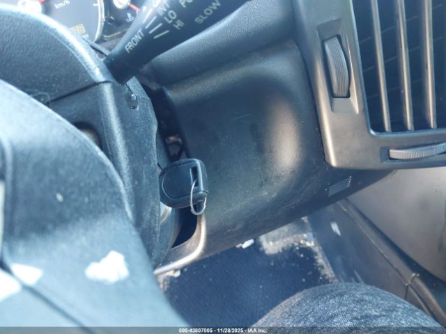 2011 MITSUBISHI ENDEAVOR 4A4JM2AS1BE034449 Photo 10