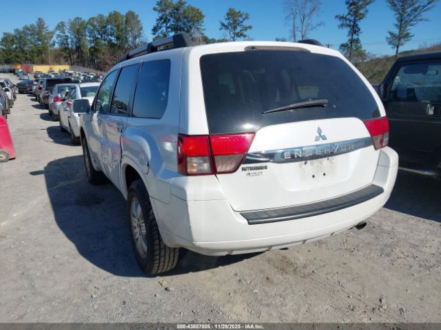 2011 MITSUBISHI ENDEAVOR 4A4JM2AS1BE034449 Photo 2