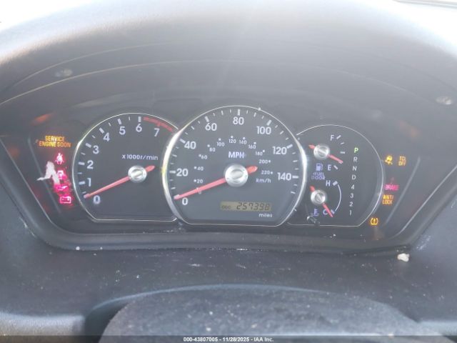 2011 MITSUBISHI ENDEAVOR 4A4JM2AS1BE034449 Photo 6