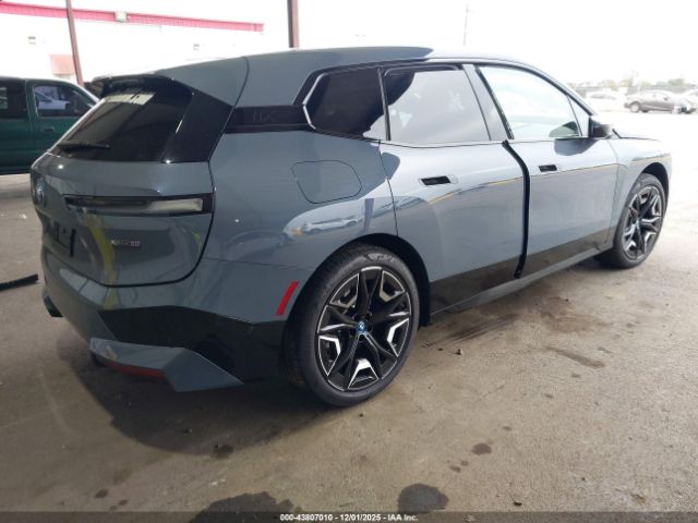 2025 BMW IX WB523CF0XSCU61356 Photo 3