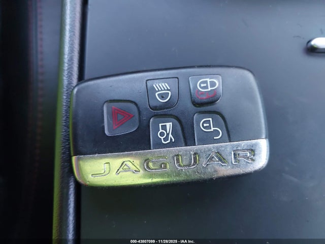 2015 JAGUAR F-TYPE SAJWA6DAXFMK19743 Photo 10