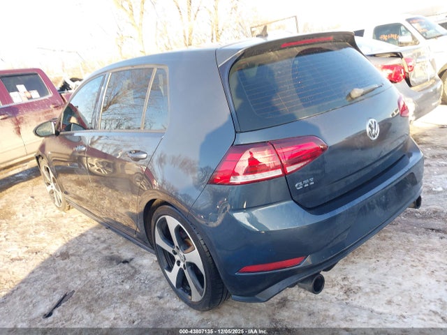 2018 VOLKSWAGEN GOLF GTI 3VW447AU3JM281352 Photo 2
