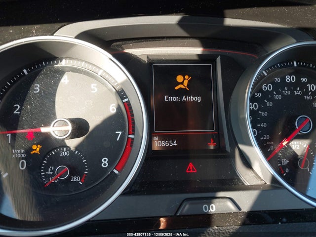 2018 VOLKSWAGEN GOLF GTI 3VW447AU3JM281352 Photo 6