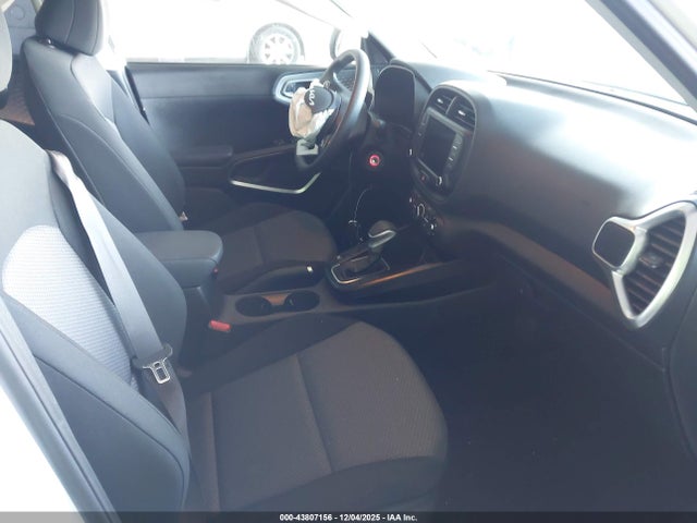 KNDJ23AU1S7934387 KIA SOUL LX