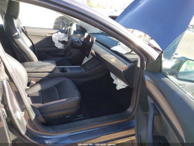 2023 TESLA MODEL 3 5YJ3E1EB9PF712338 Photo 4